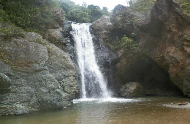 Salto Baiguate Jarabacoa 2